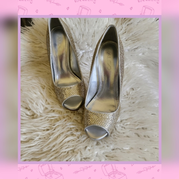 Aldo Shoes - Aldo's Women's Y2K Sparkle Glitz and Glam Pumps Euc